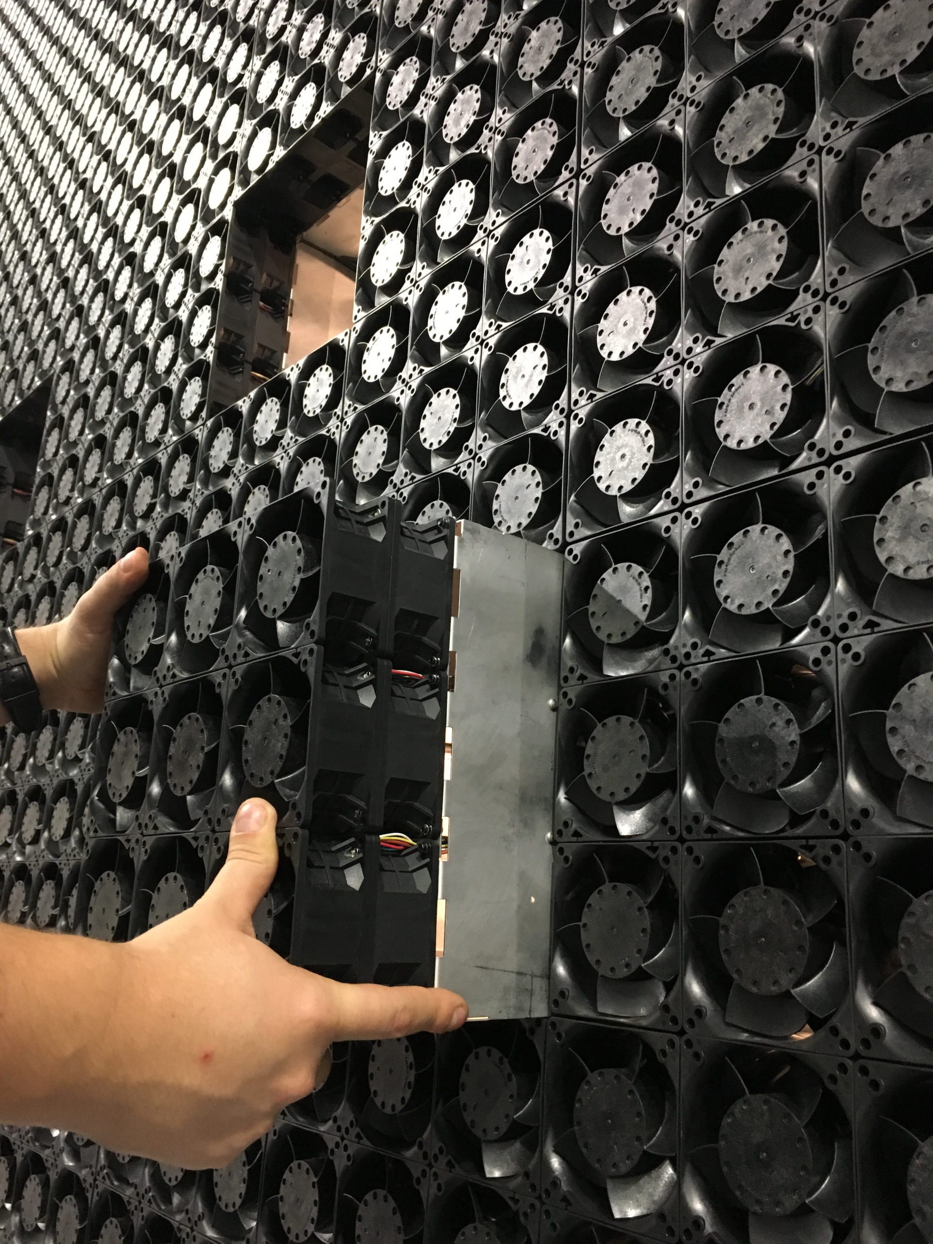 WindShape Wind Module – Fan Array Wind Tunnel WindShape Wind Module - Fan Array Wind Tunnel